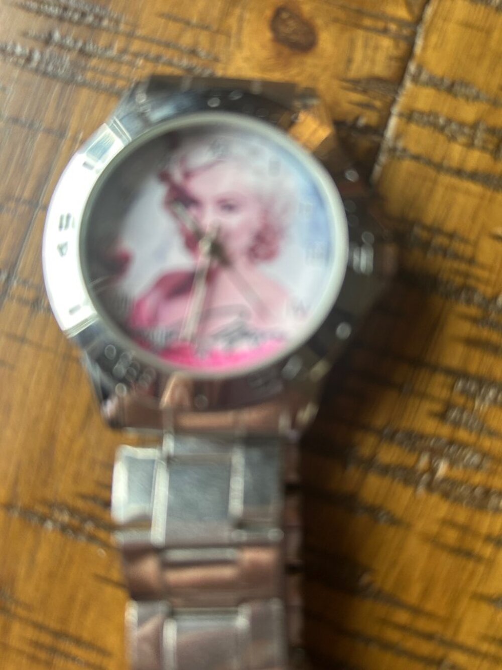 Vintage men's  Marilyn Monroe Watch   metal bracelet strap